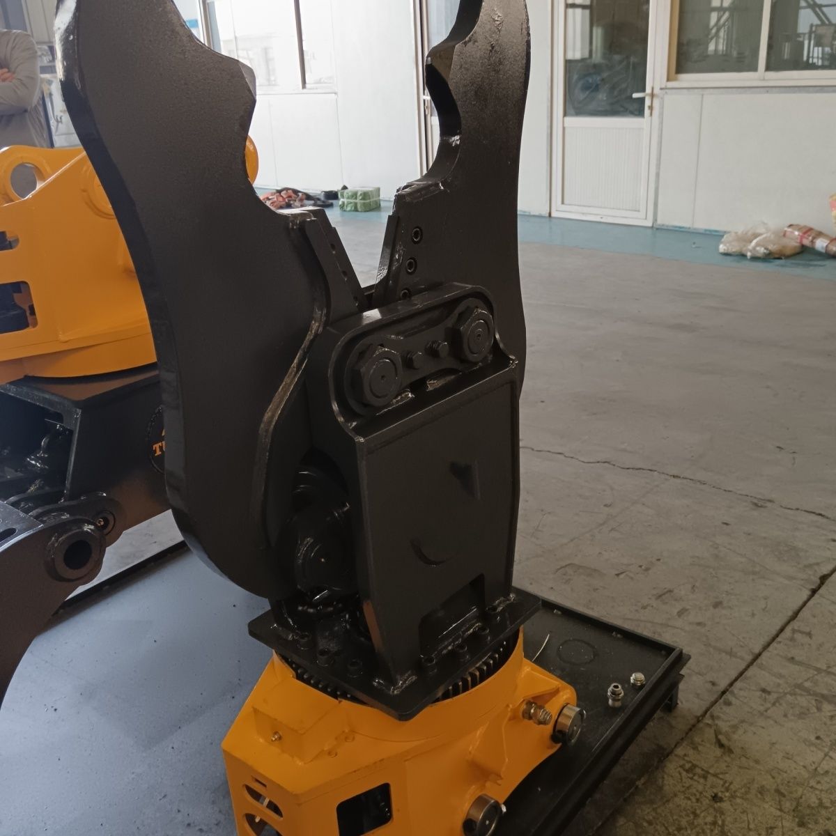 One Cylindertype Crusher